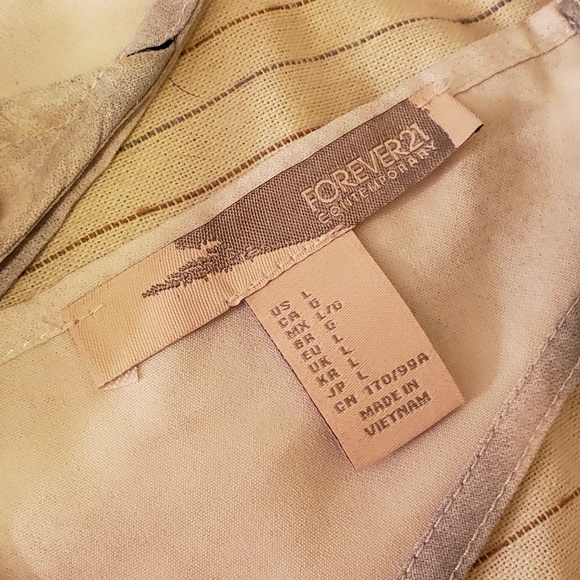 LIKE NEW Forever 21 Dress - Picture 3 of 3